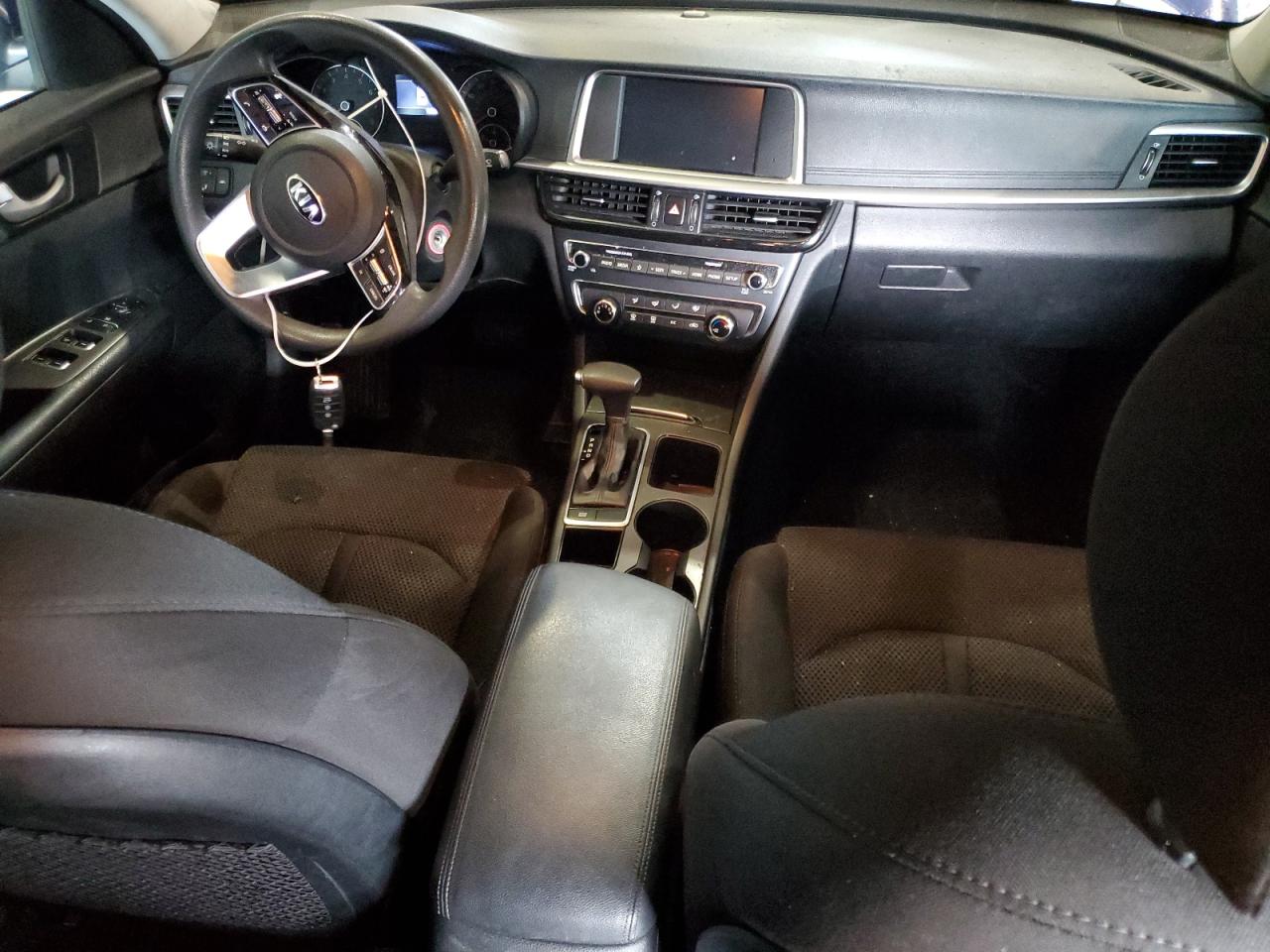 5XXGT4L38KG363487 2019 Kia Optima Lx