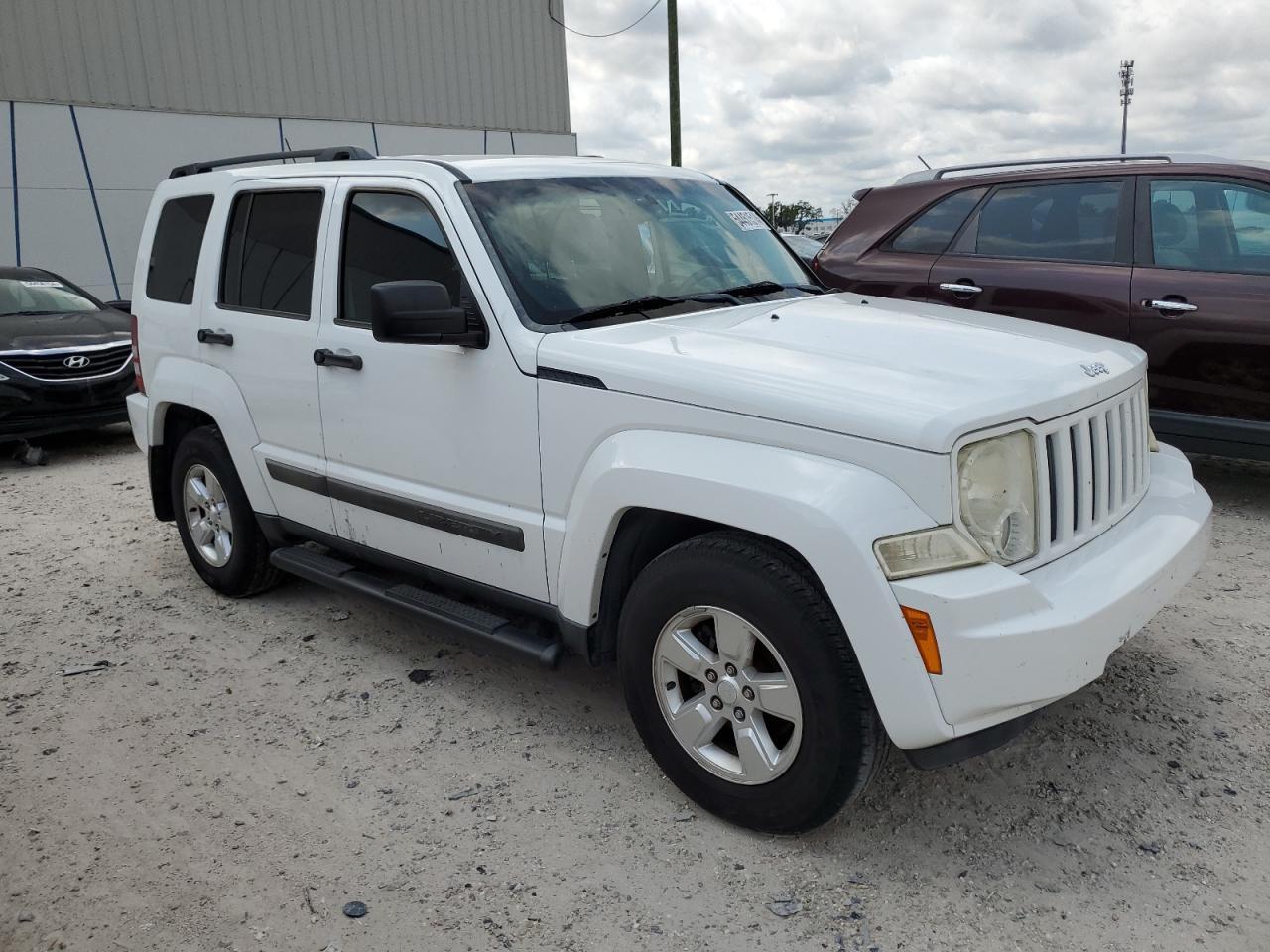 1C4PJLAK5CW158140 2012 Jeep Liberty Sport