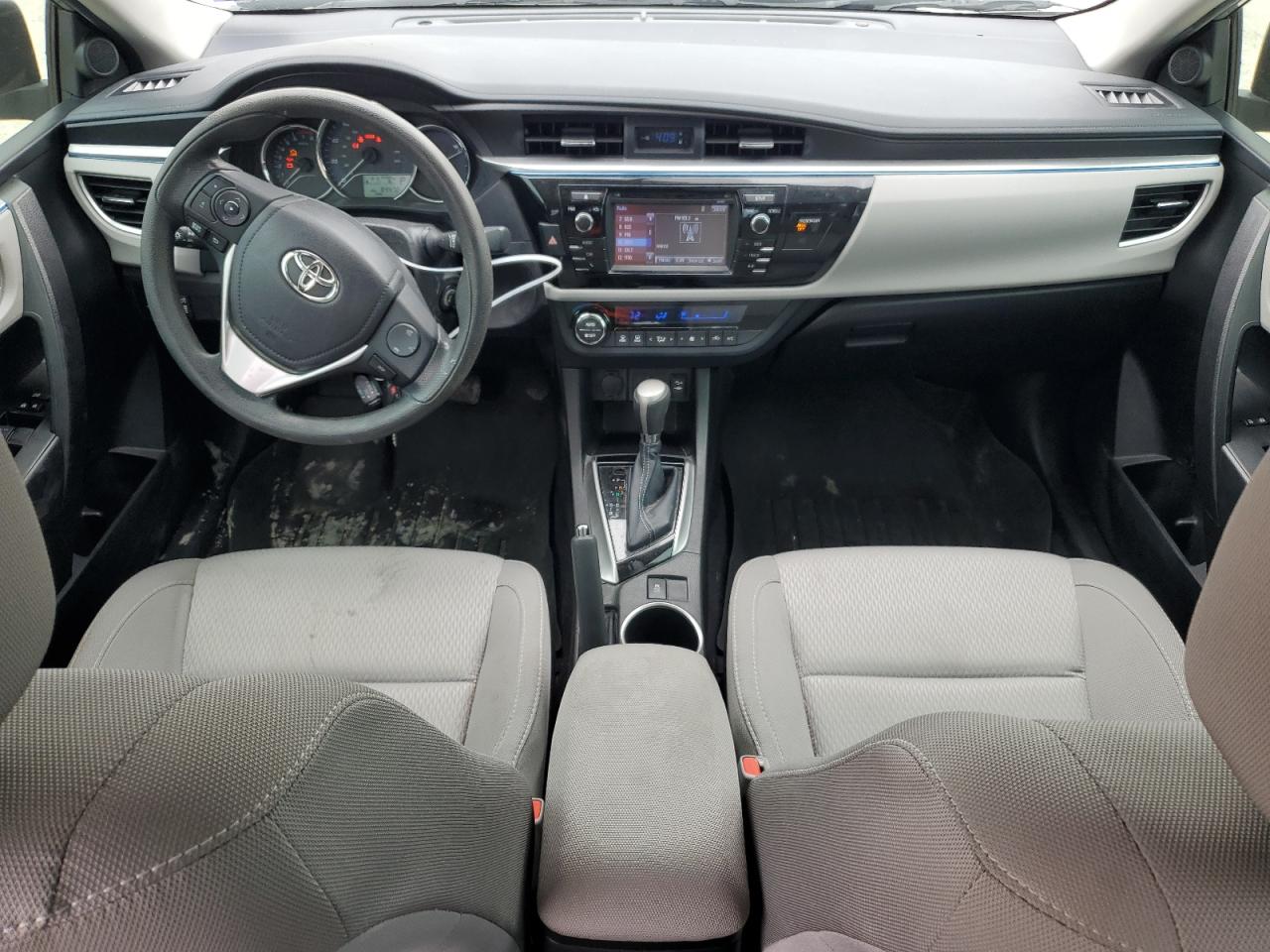 2015 Toyota Corolla L vin: 5YFBURHE4FP246839