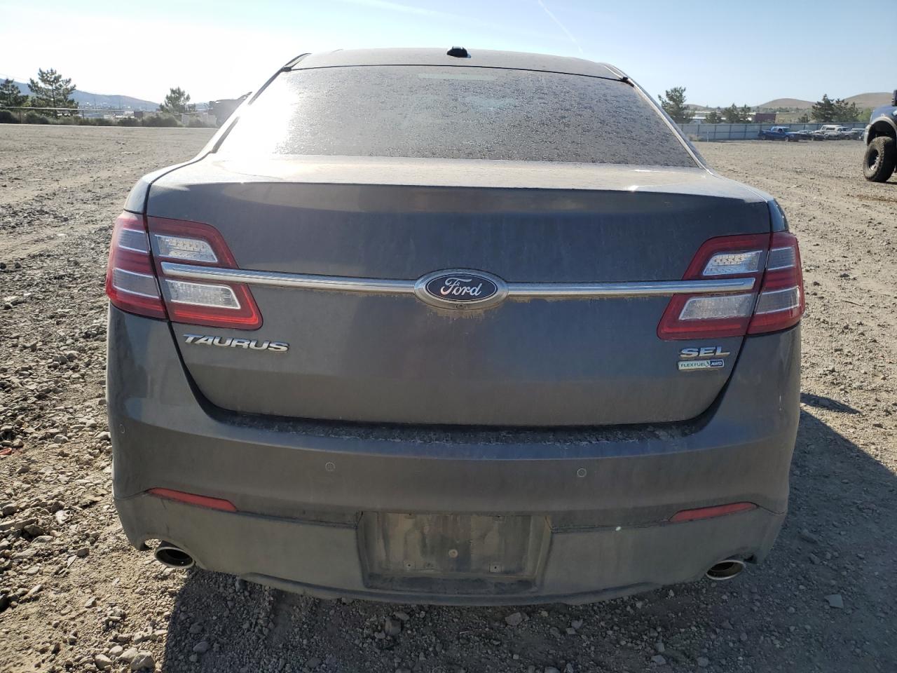 1FAHP2H80FG155576 2015 Ford Taurus Sel