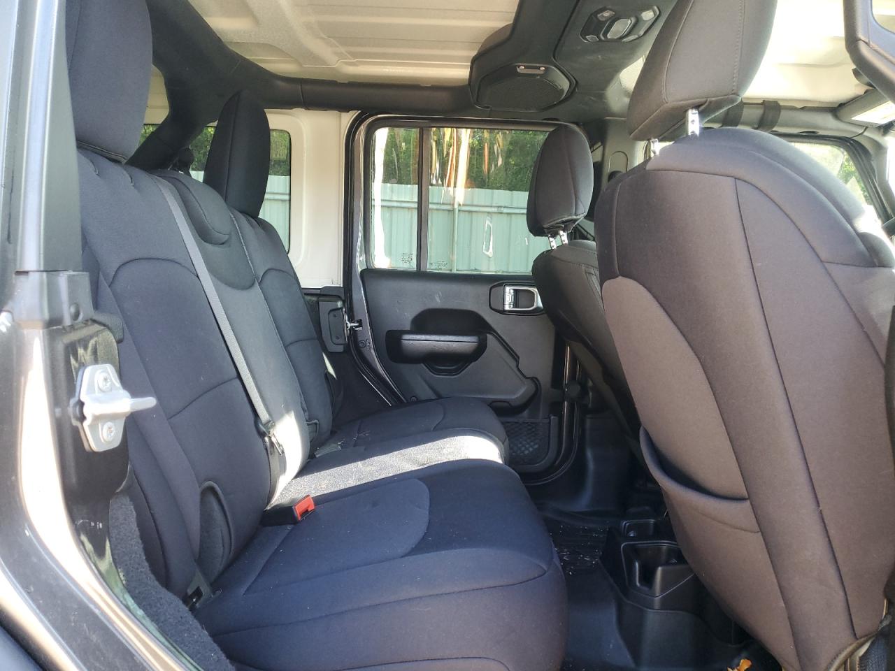 1C4HJXDG2LW262880 2020 Jeep Wrangler Unlimited Sport