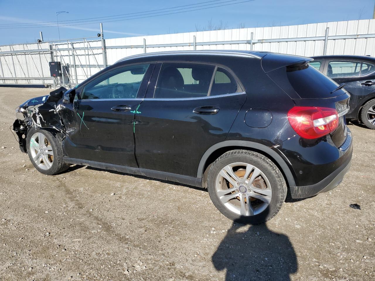 WDCTG4GB7HJ295220 2017 Mercedes-Benz Gla 250 4Matic