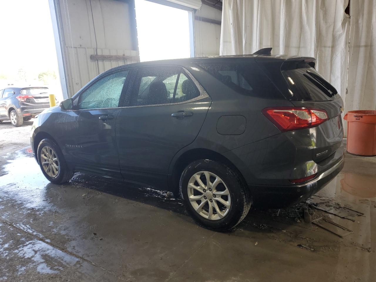 2GNAXSEV4J6348237 2018 Chevrolet Equinox Lt