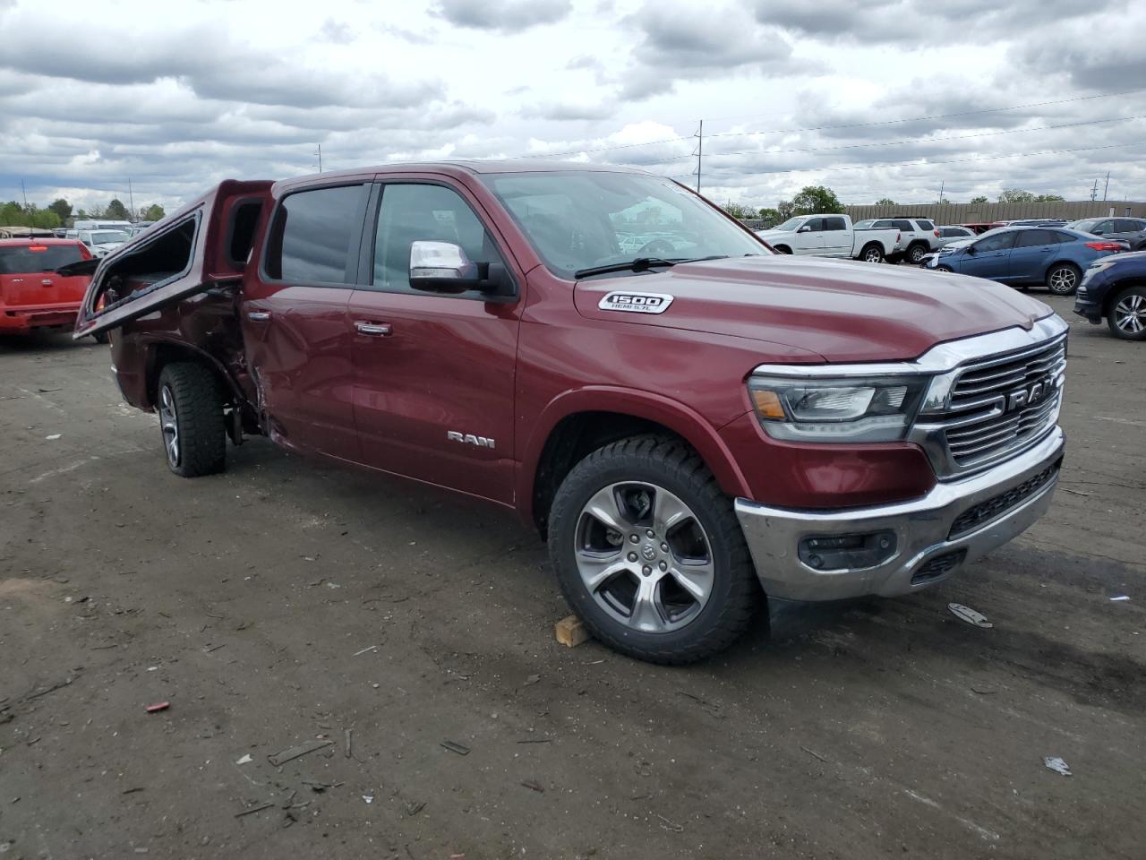 2019 Ram 1500 Laramie vin: 1C6SRFRT7KN725798