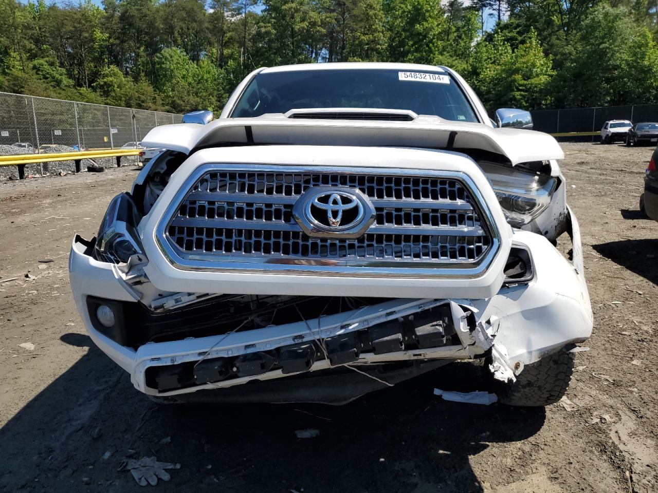 5TFCZ5AN8HX112882 2017 Toyota Tacoma Double Cab