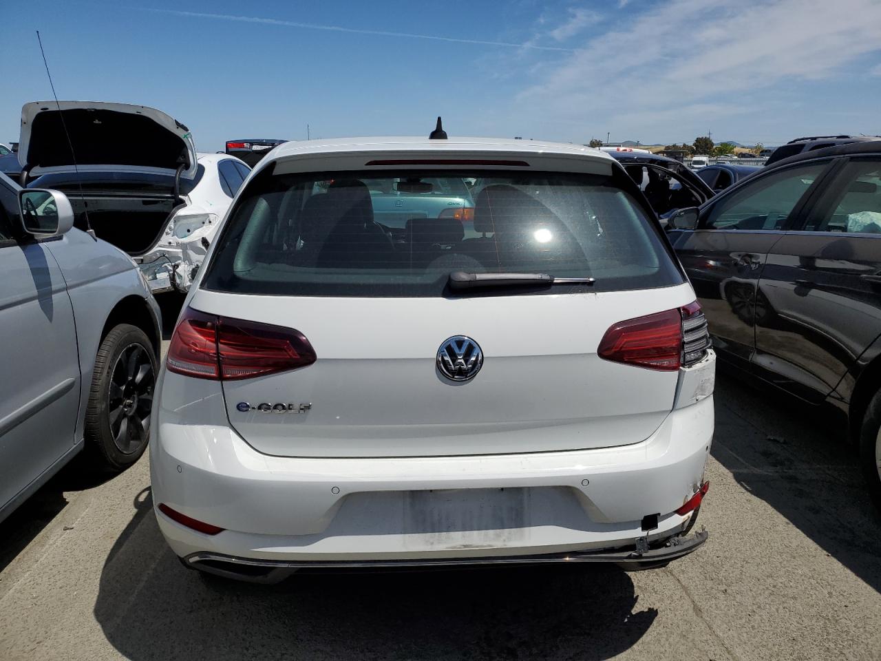 WVWPR7AUXKW908891 2019 Volkswagen E-Golf Sel Premium