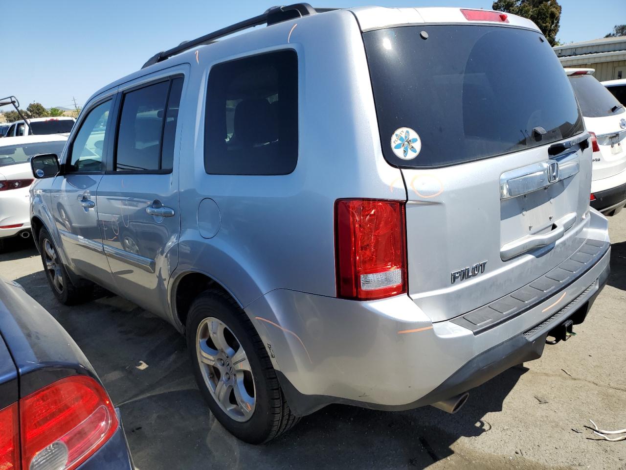 5FNYF4H4XFB069305 2015 Honda Pilot Ex