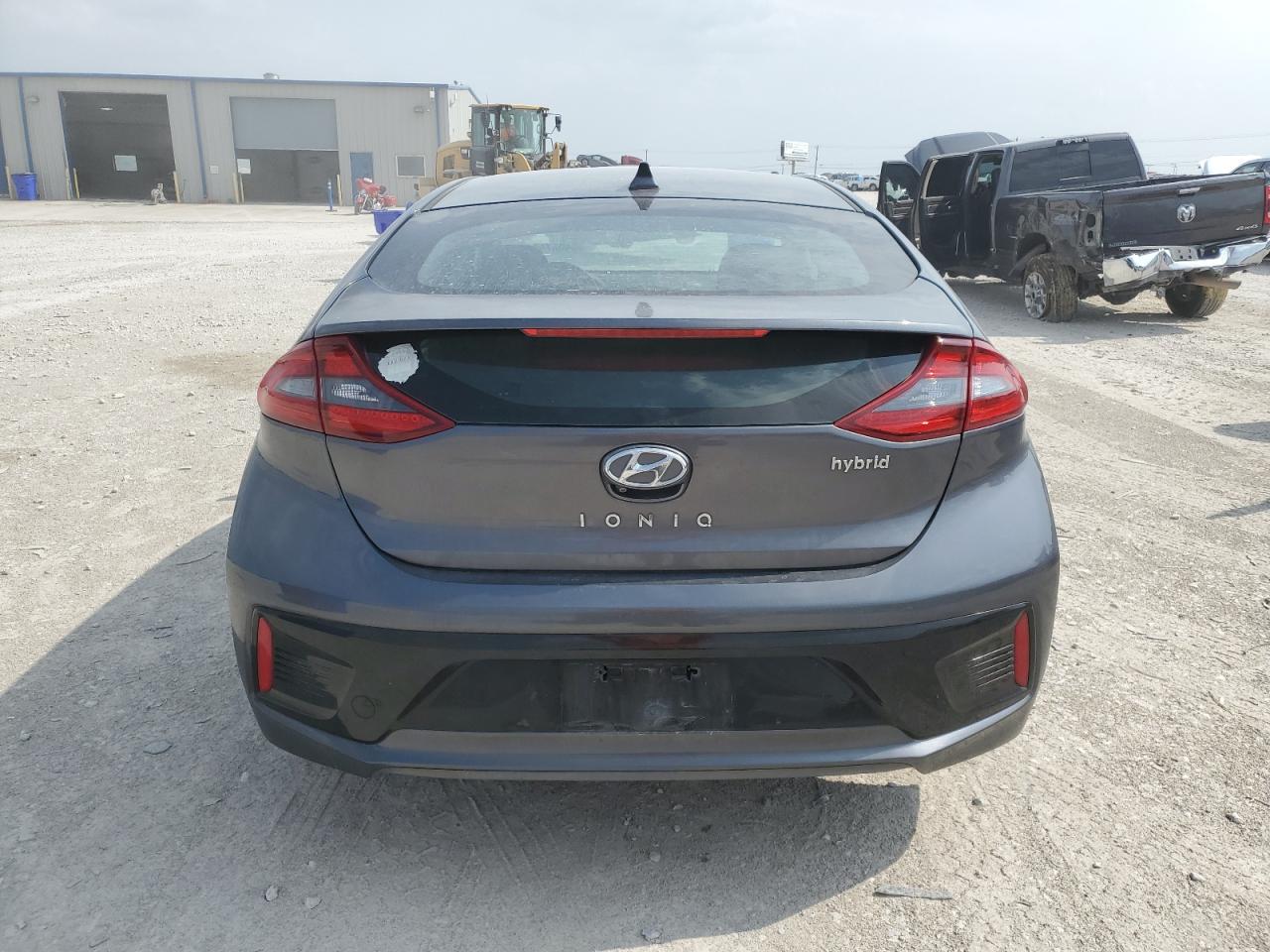 KMHC75LC2JU103213 2018 Hyundai Ioniq Sel