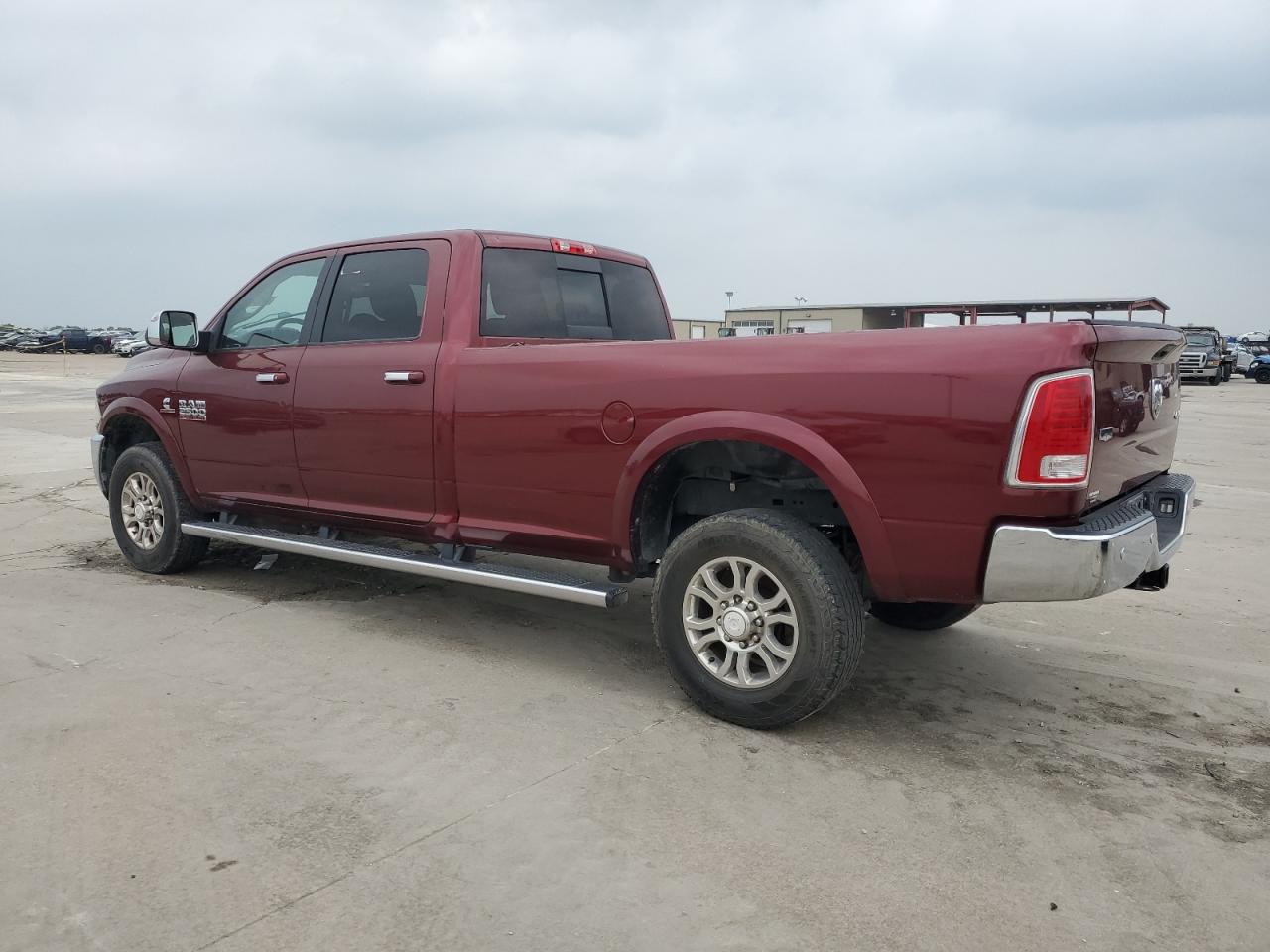 2018 Ram 2500 Laramie vin: 3C6UR5KL0JG412015