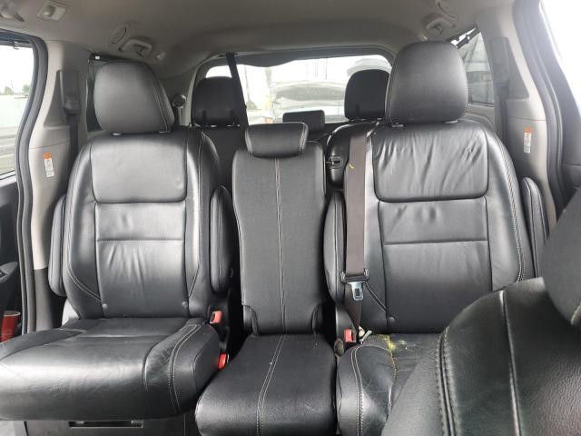 2017 TOYOTA SIENNA SE 5TDXZ3DC3HS786105