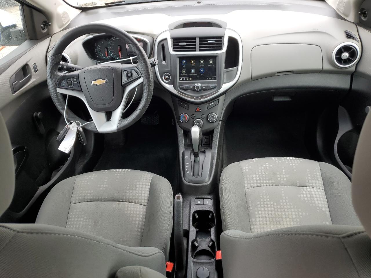 1G1JG6SB7K4122487 2019 Chevrolet Sonic