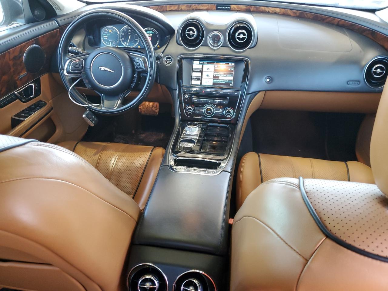 SAJWA1CZ4F8V76189 2015 Jaguar Xj