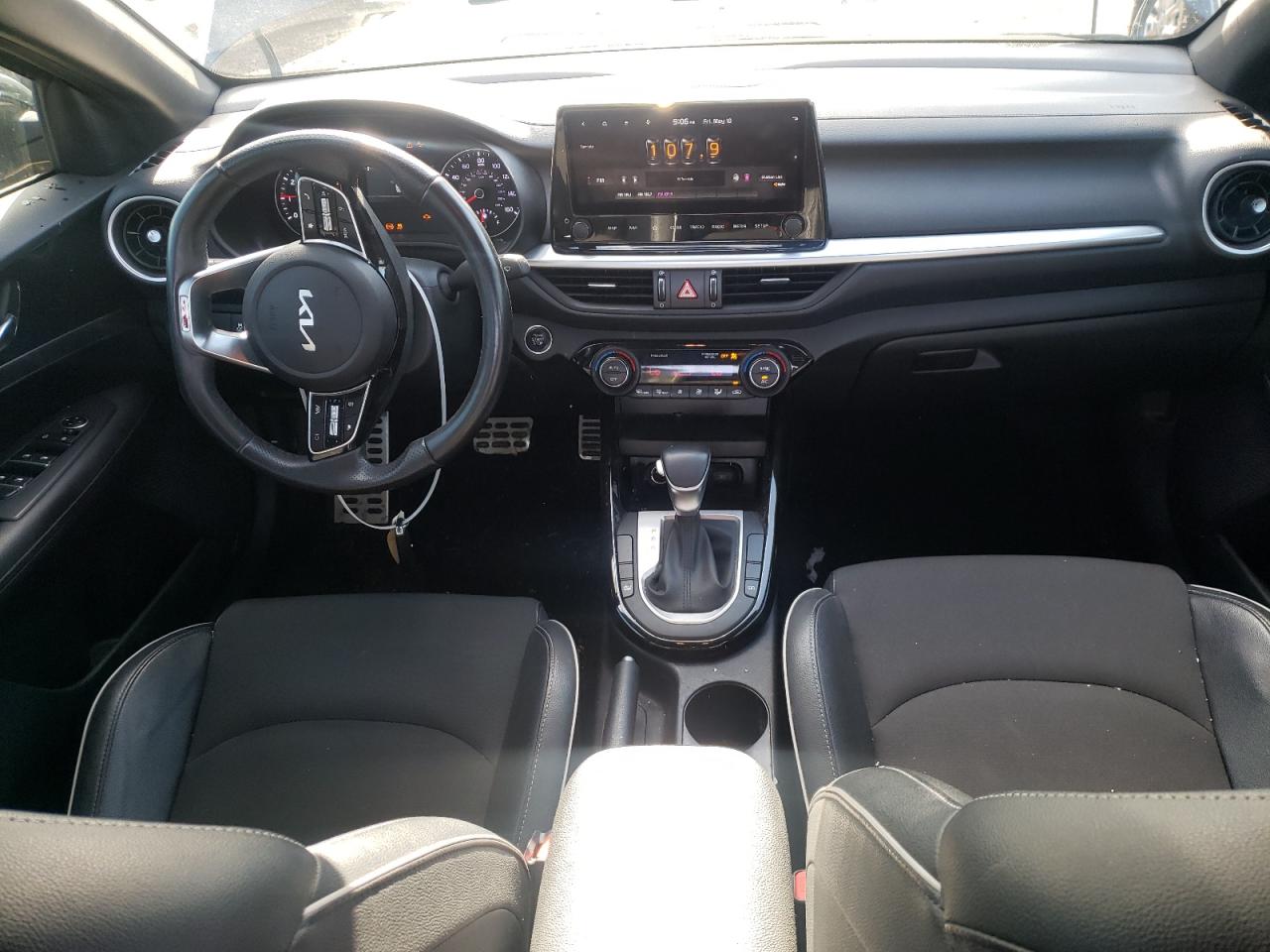 3KPF54AD4NE432092 2022 Kia Forte Gt Line