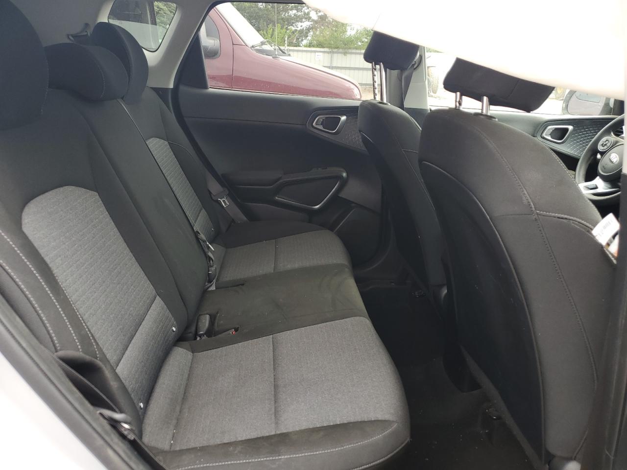 KNDJ23AU0M7787529 2021 Kia Soul Lx