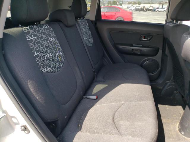 2011 Kia Soul + VIN: KNDJT2A27B7708084 Lot: 53827004