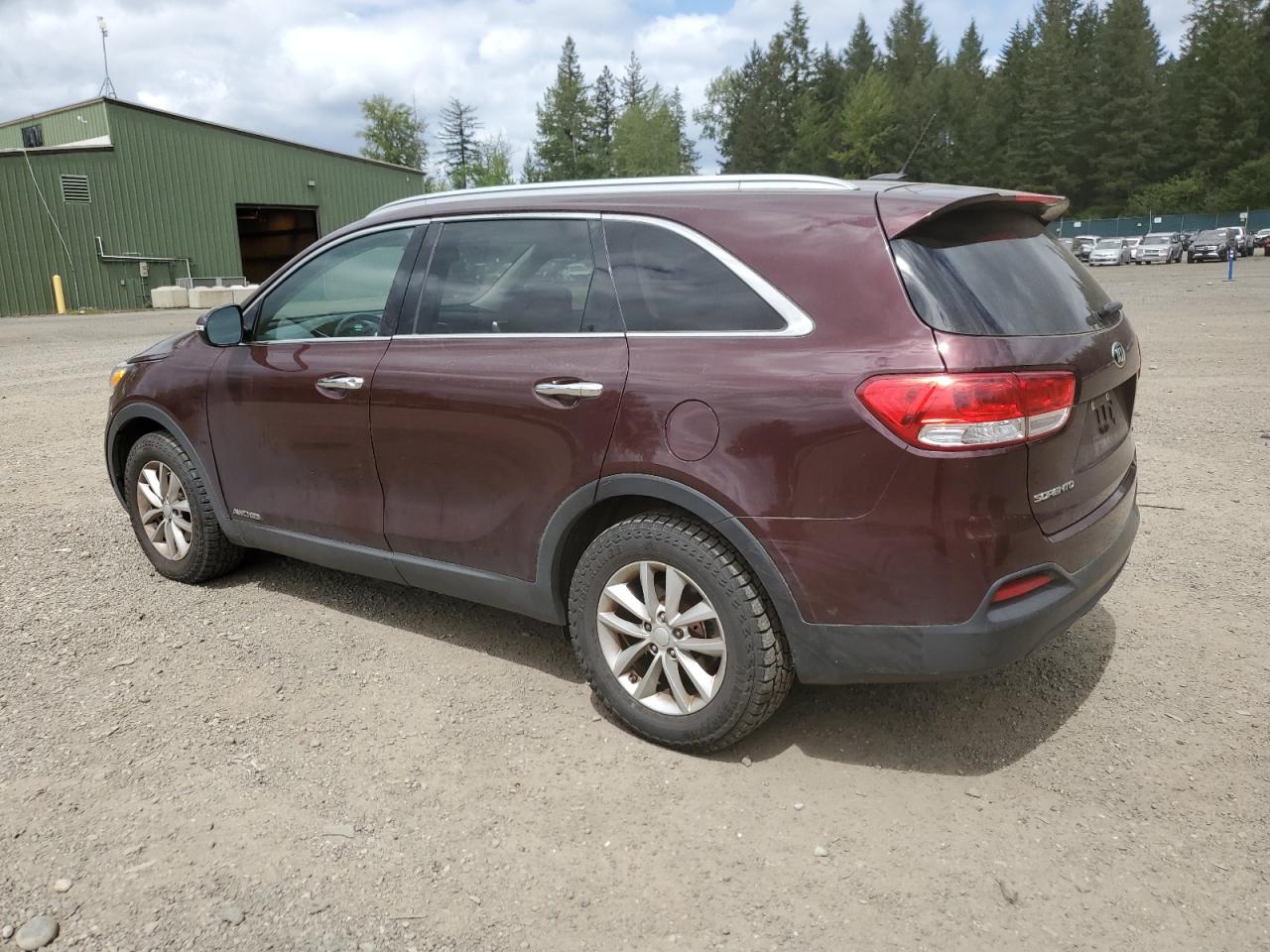 2018 Kia Sorento Lx vin: 5XYPGDA51JG353175