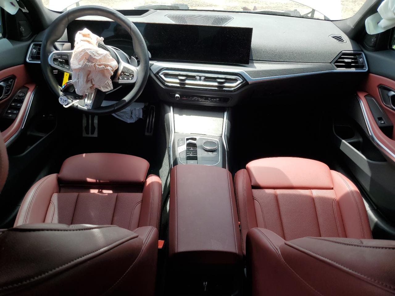 3MW39FF09P8D27779 2023 BMW 330E