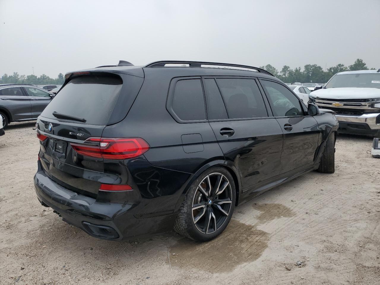 5UXCW2C03N9L68371 2022 BMW X7 xDrive40I