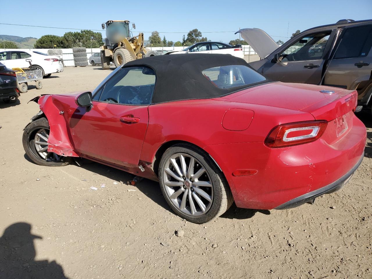 JC1NFAEK8H0131514 2017 Fiat 124 Spider Classica