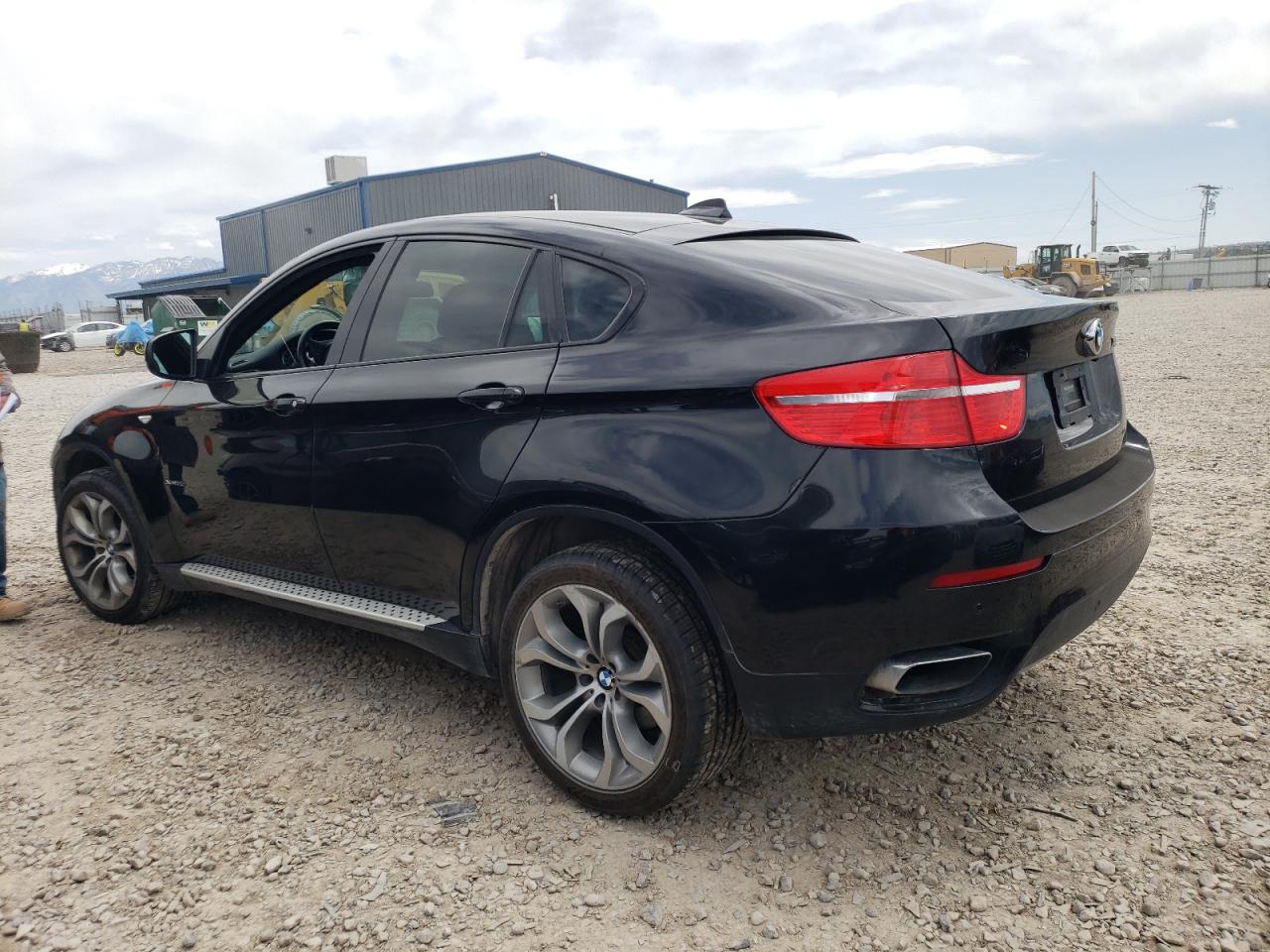 5UXFG8C52BLZ96896 2011 BMW X6 xDrive50I