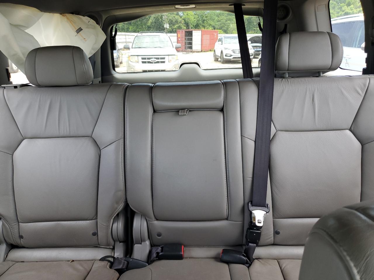 5FNYF389X9B022818 2009 Honda Pilot Touring