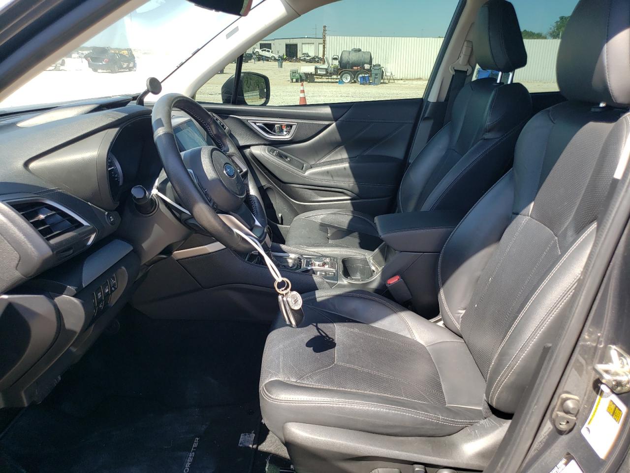 JF2SKAUC0LH586154 2020 Subaru Forester Limited