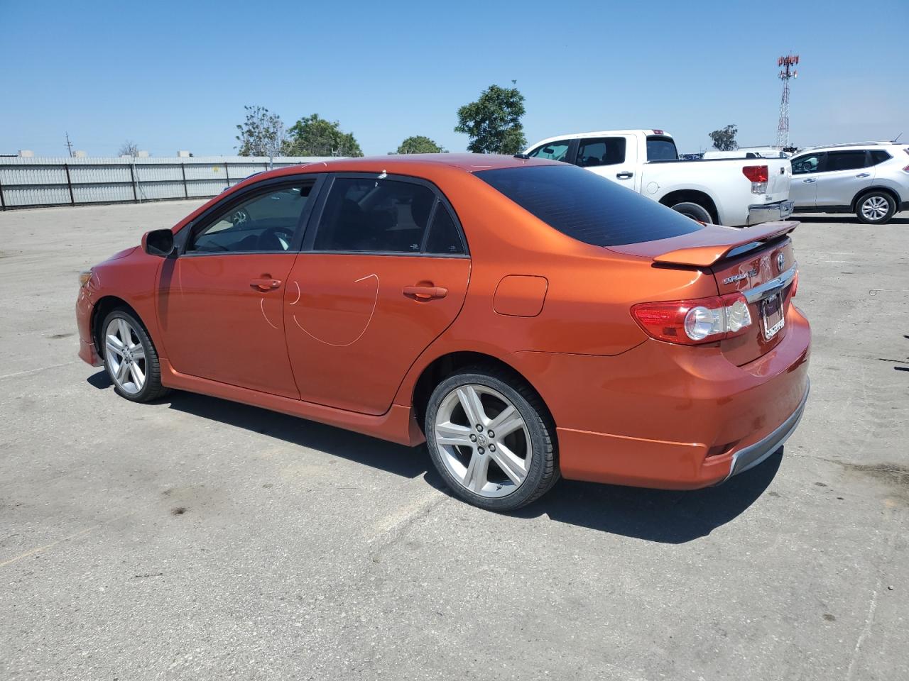 2T1BU4EE0DC066813 2013 Toyota Corolla Base