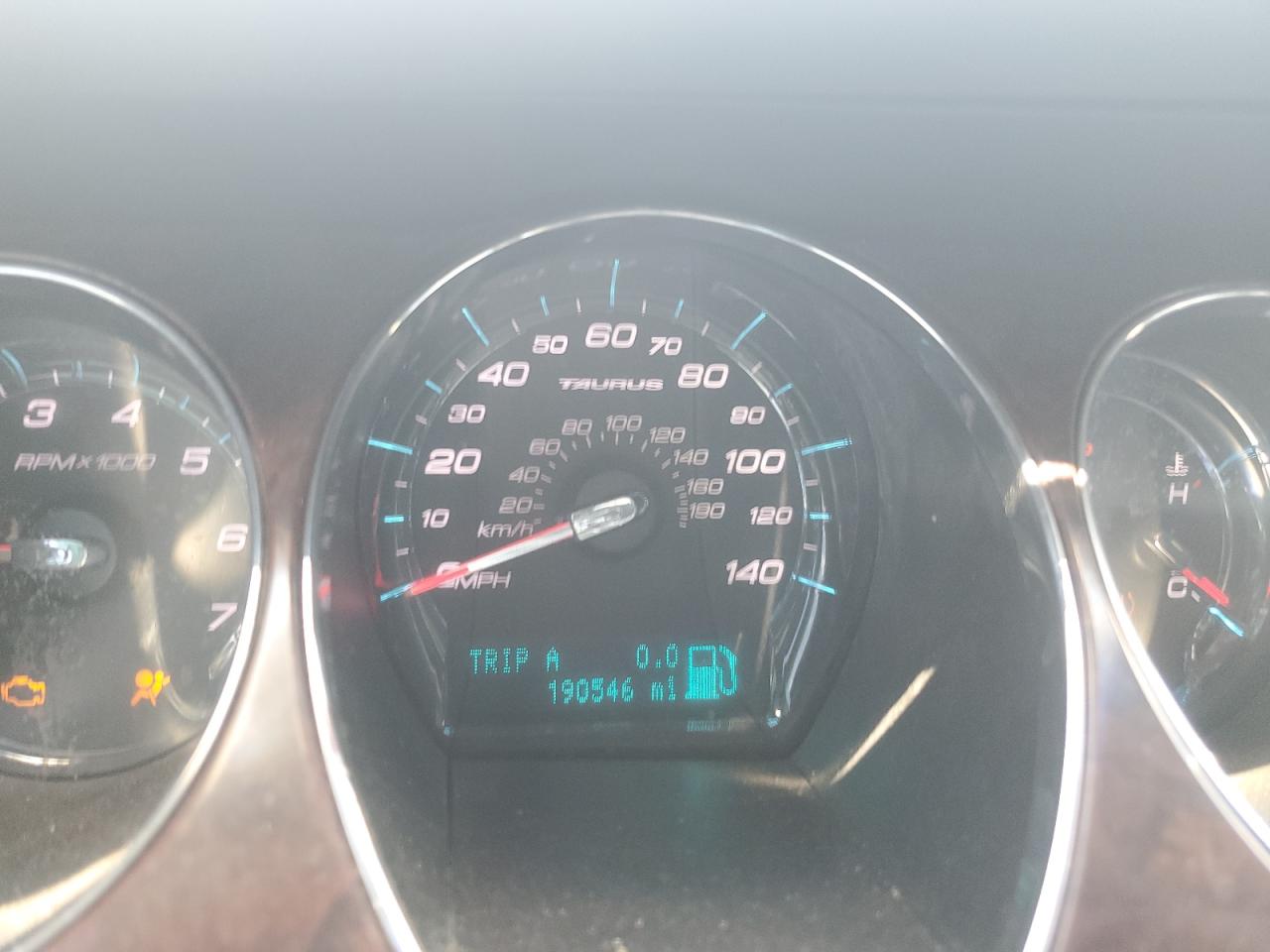 1FAHP2FW2CG131048 2012 Ford Taurus Limited