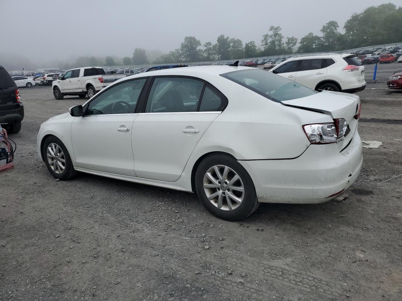 3VWB17AJ3EM328195 2014 Volkswagen Jetta Se