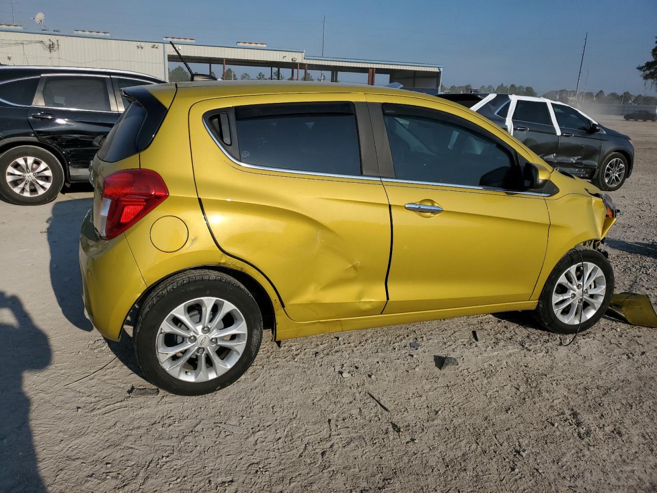 KL8CF6SA2NC015389 2022 Chevrolet Spark 2Lt