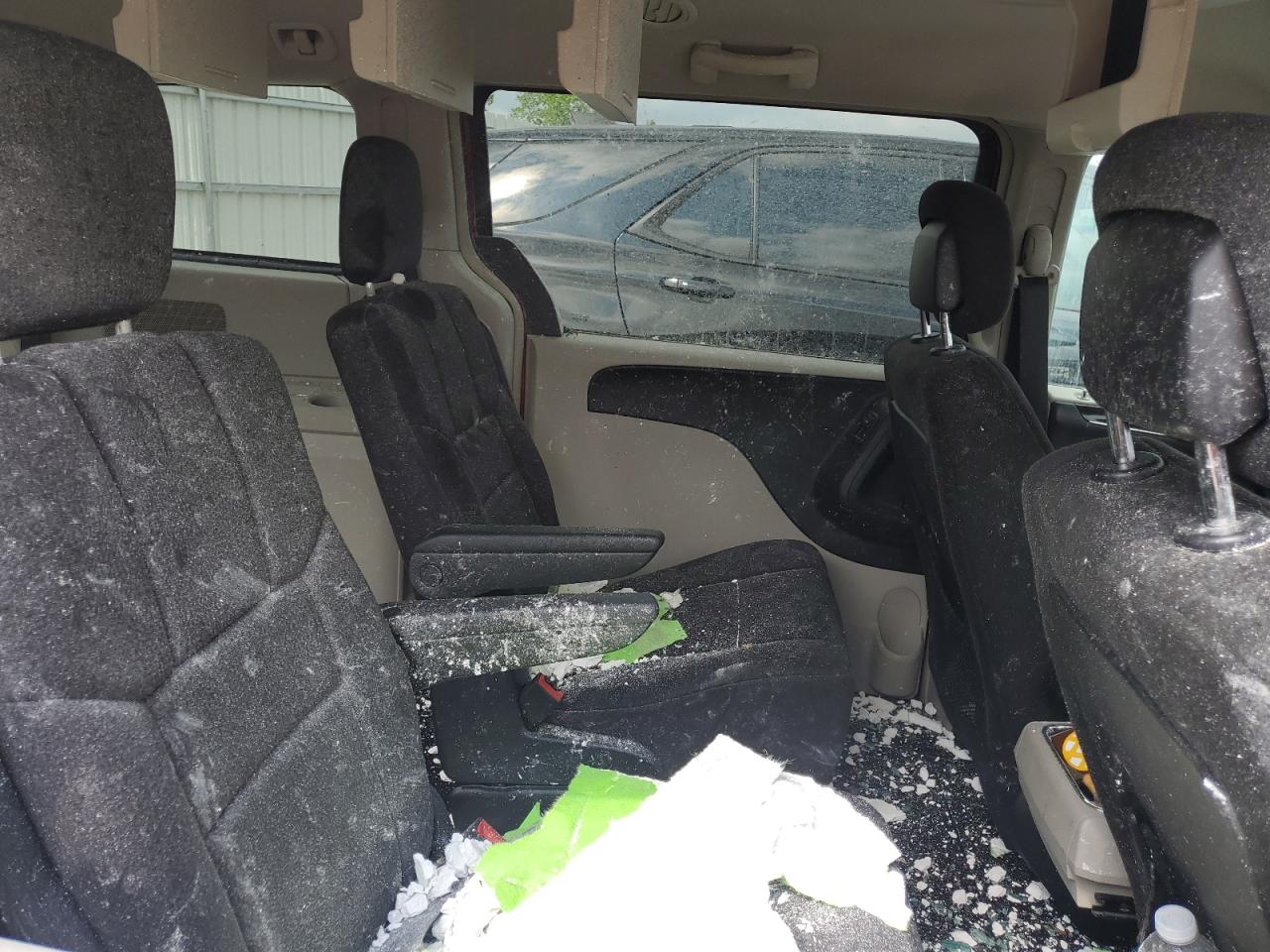 2A4RR5DG3BR708683 2011 Chrysler Town & Country Touring