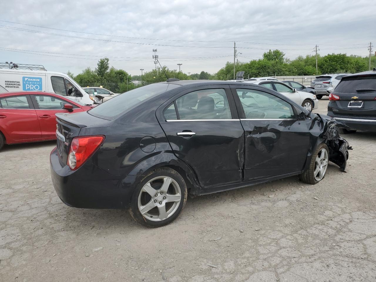 1G1JE5SB8F4120947 2015 Chevrolet Sonic Ltz