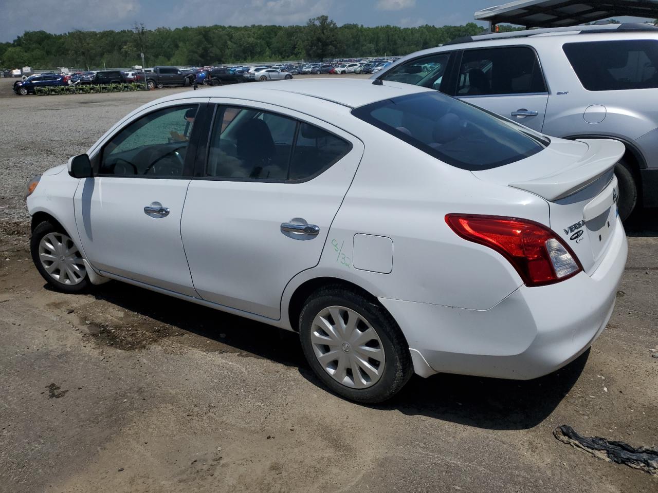 3N1CN7AP9EL816009 2014 Nissan Versa S