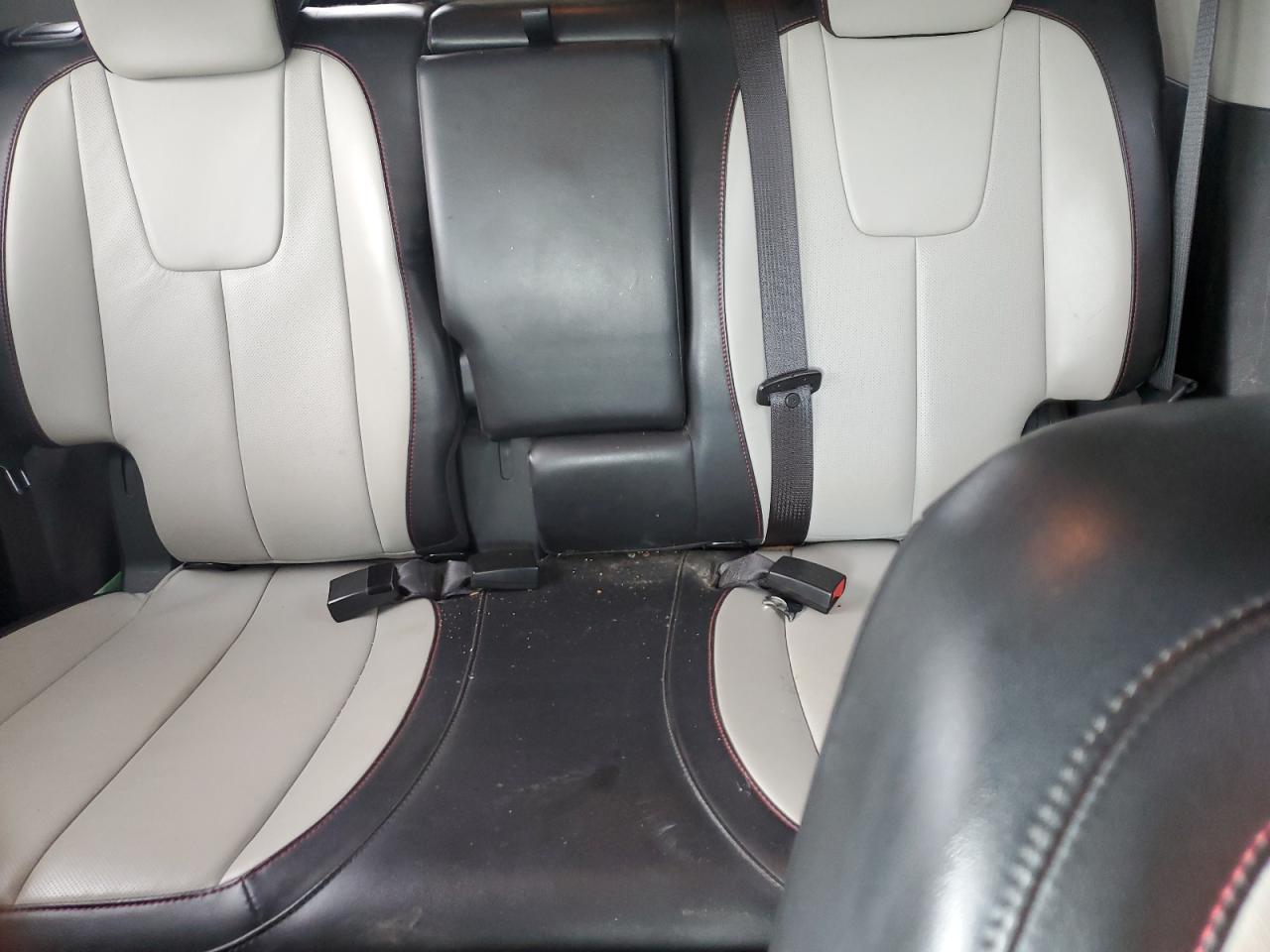 2CNALFEC8B6220641 2011 Chevrolet Equinox Ltz