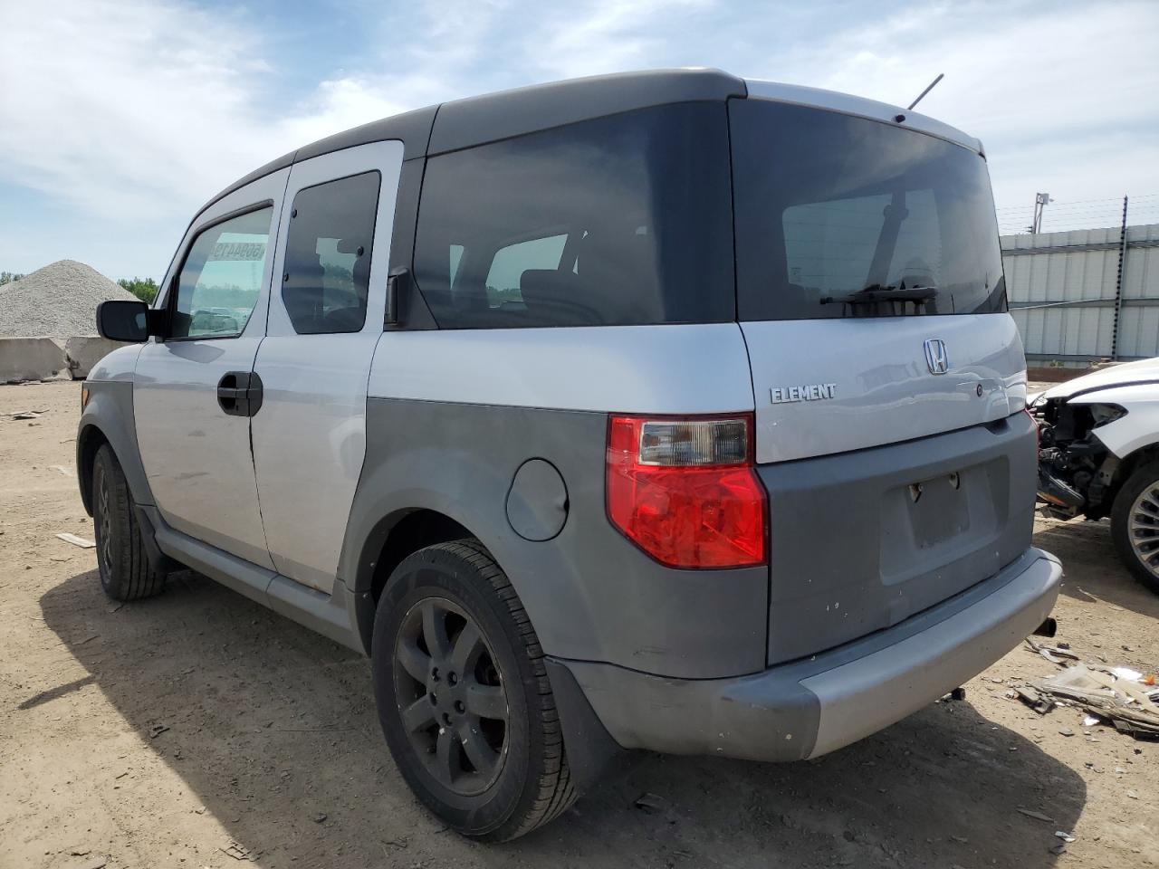 Lot #2994041951 2005 HONDA ELEMENT LX