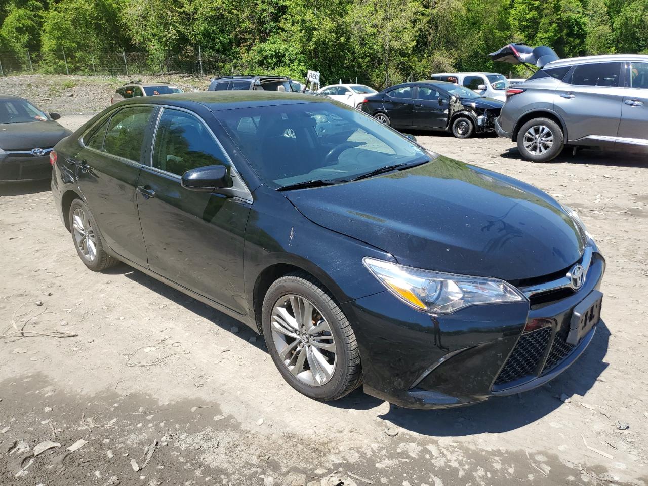 2017 Toyota Camry Le vin: 4T1BF1FK7HU684518