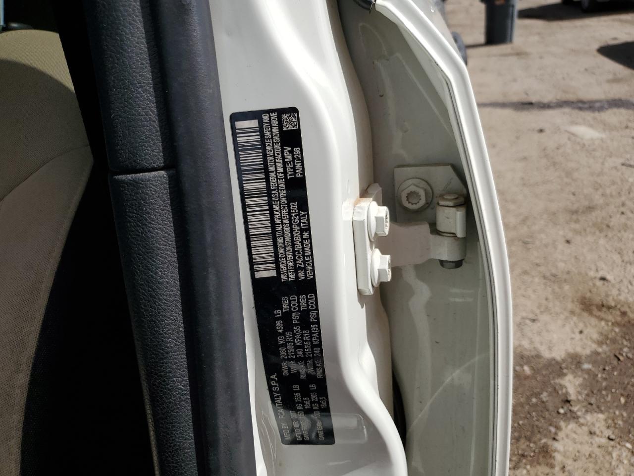 ZACCJBABXHPG21502 2017 Jeep Renegade Sport