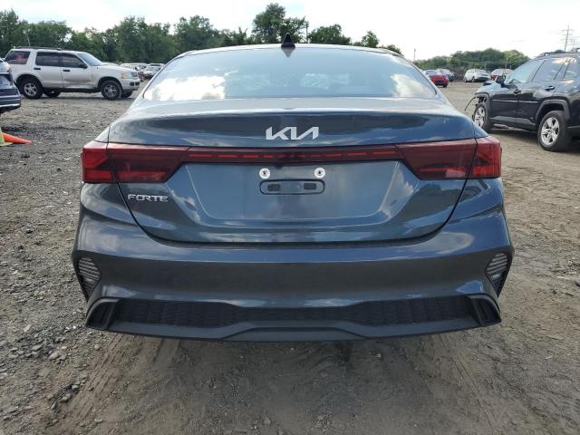 3KPF24AD5PE544153 Kia Forte LX 6