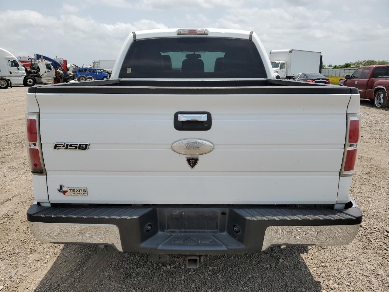 1FTFW1CT2BFC29588 2011 Ford F150 Supercrew