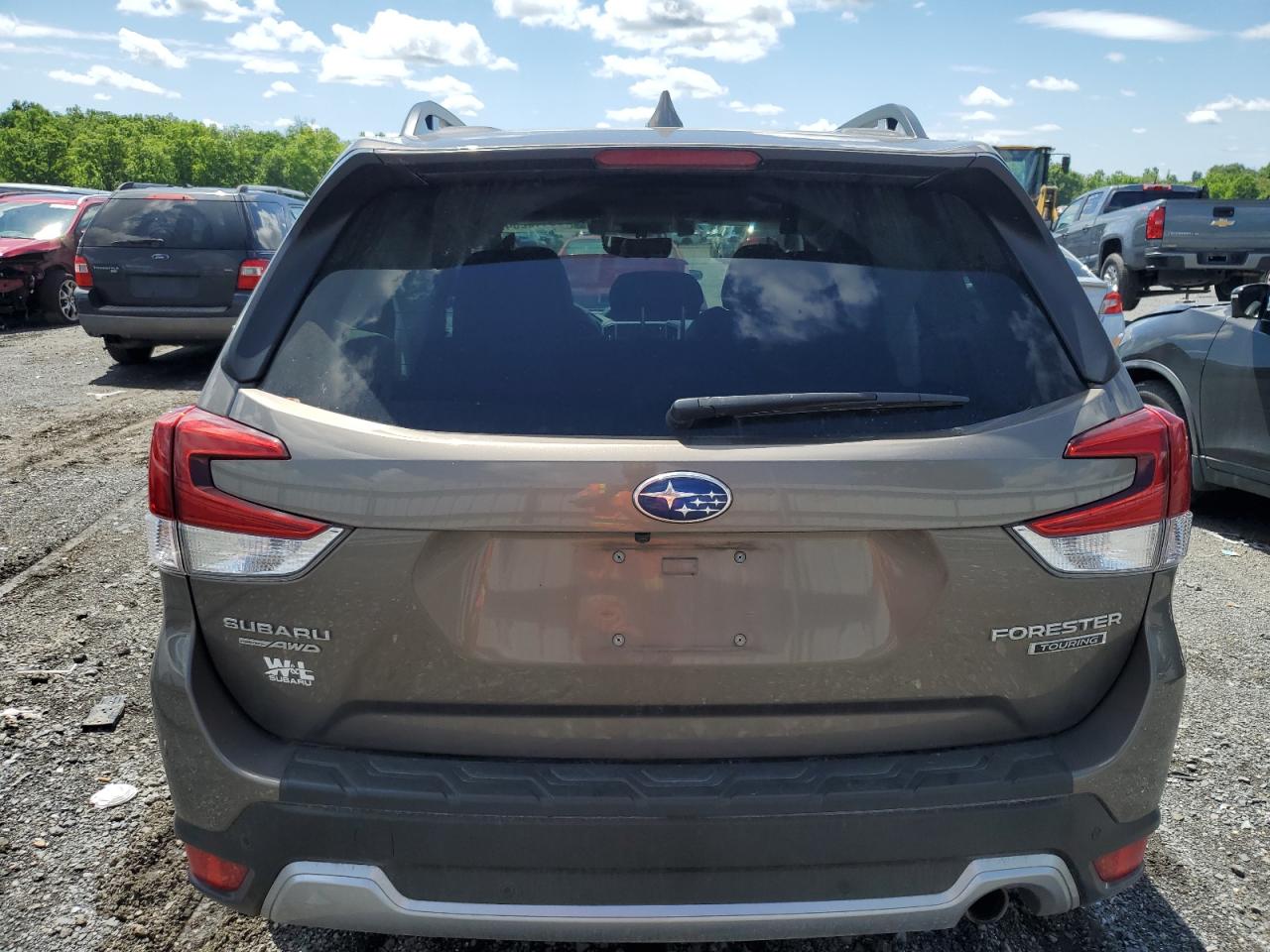 JF2SKAXC3MH538760 2021 Subaru Forester Touring