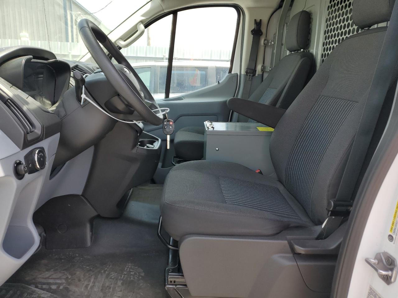 2018 Ford Transit T-150 vin: 1FTYE1ZM1JKB36644