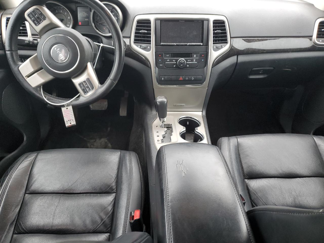 1J4RS4GG5BC715959 2011 Jeep Grand Cherokee Laredo