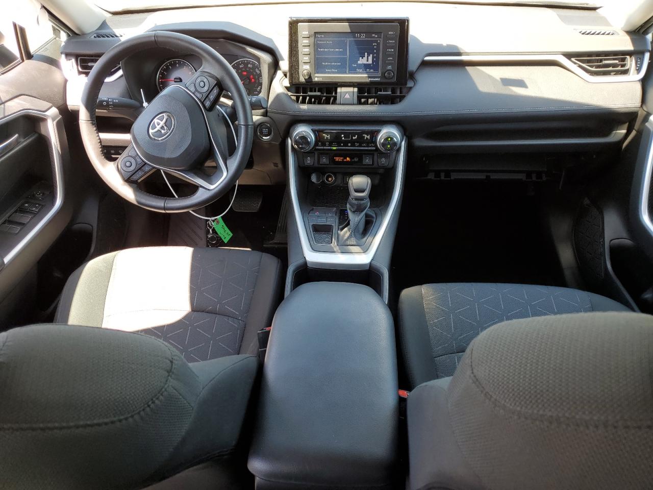 2T3W1RFV4NC190937 2022 Toyota Rav4 Xle