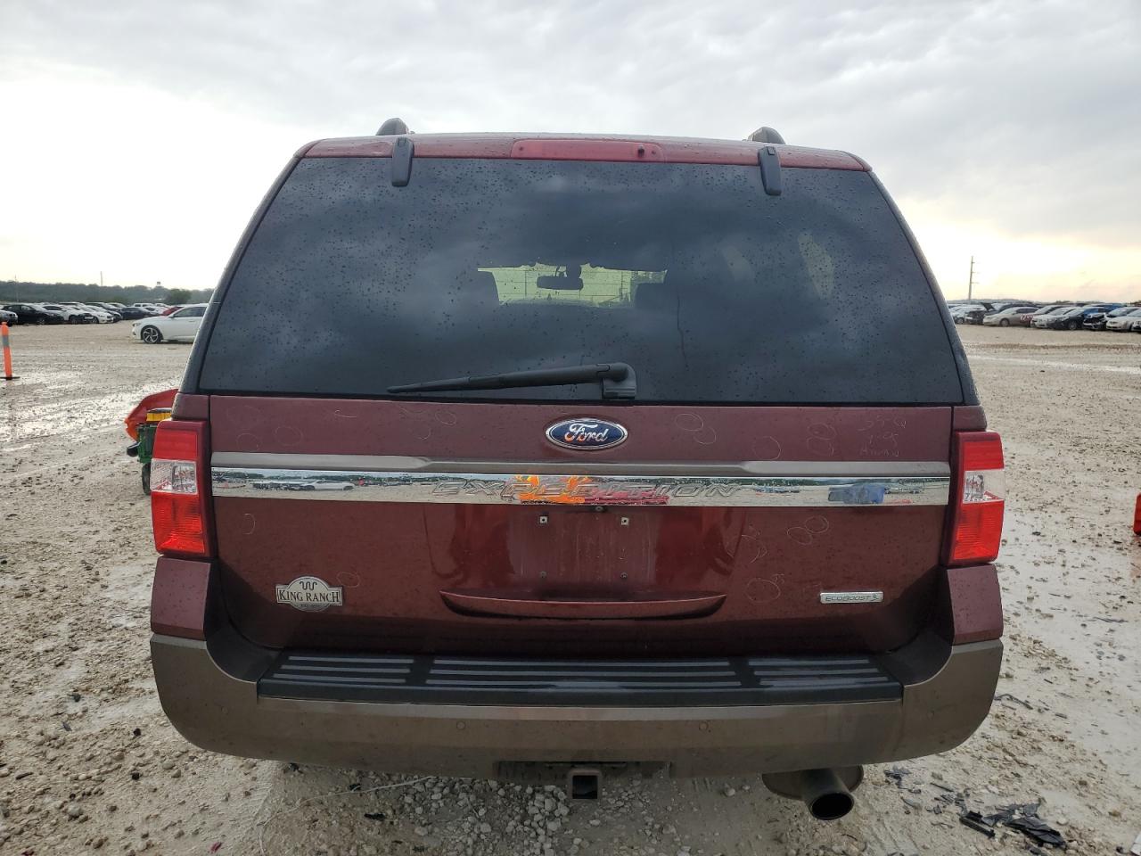 1FMJU1HT3FEF33562 2015 Ford Expedition Xlt