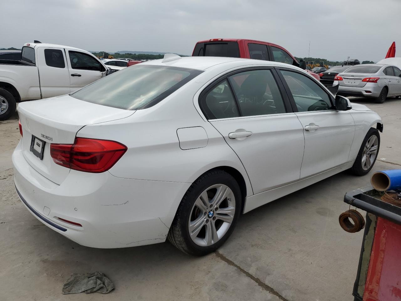 WBA8B9G55HNU48717 2017 BMW 330 I