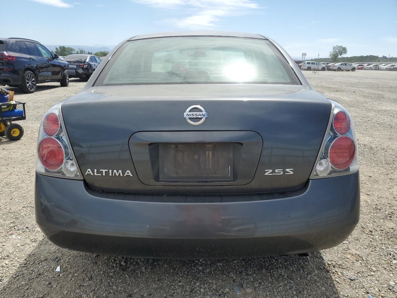 1N4AL11D25C151890 2005 Nissan Altima S