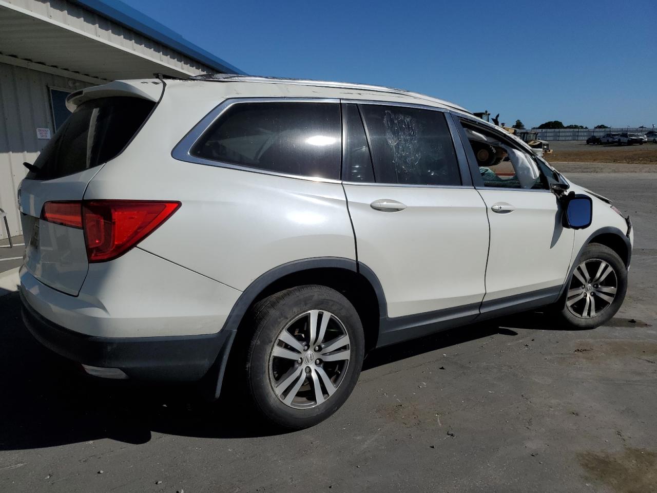 5FNYF5H8XHB034663 2017 Honda Pilot Exl