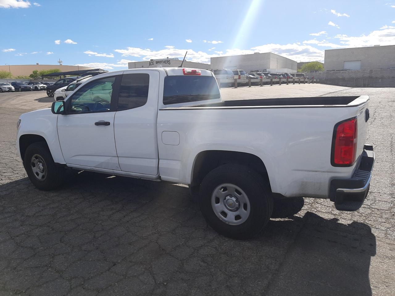 2017 Chevrolet Colorado vin: 1GCHSBEA4H1217003