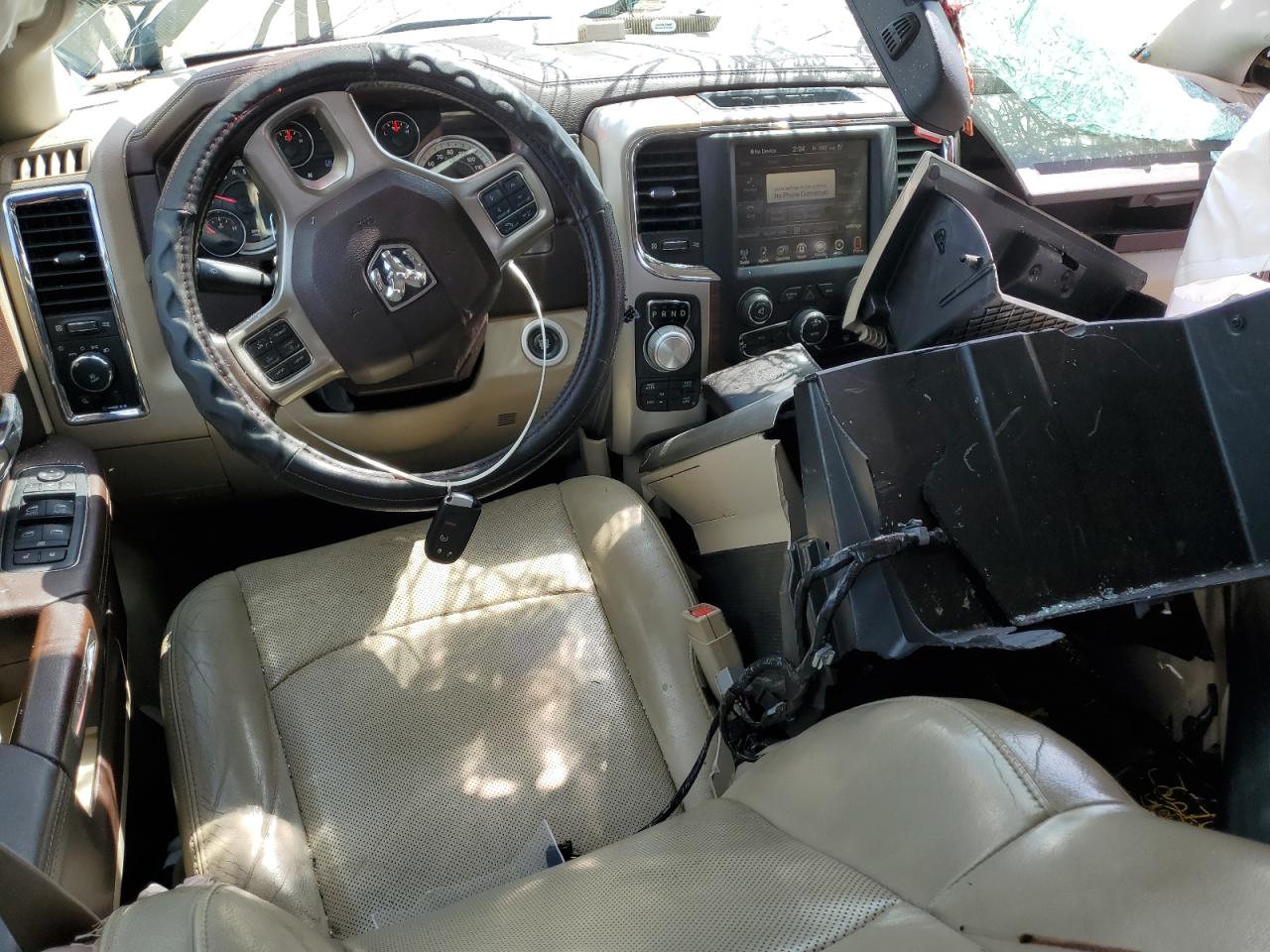 1C6RR7VT8GS410107 2016 Ram 1500 Laramie