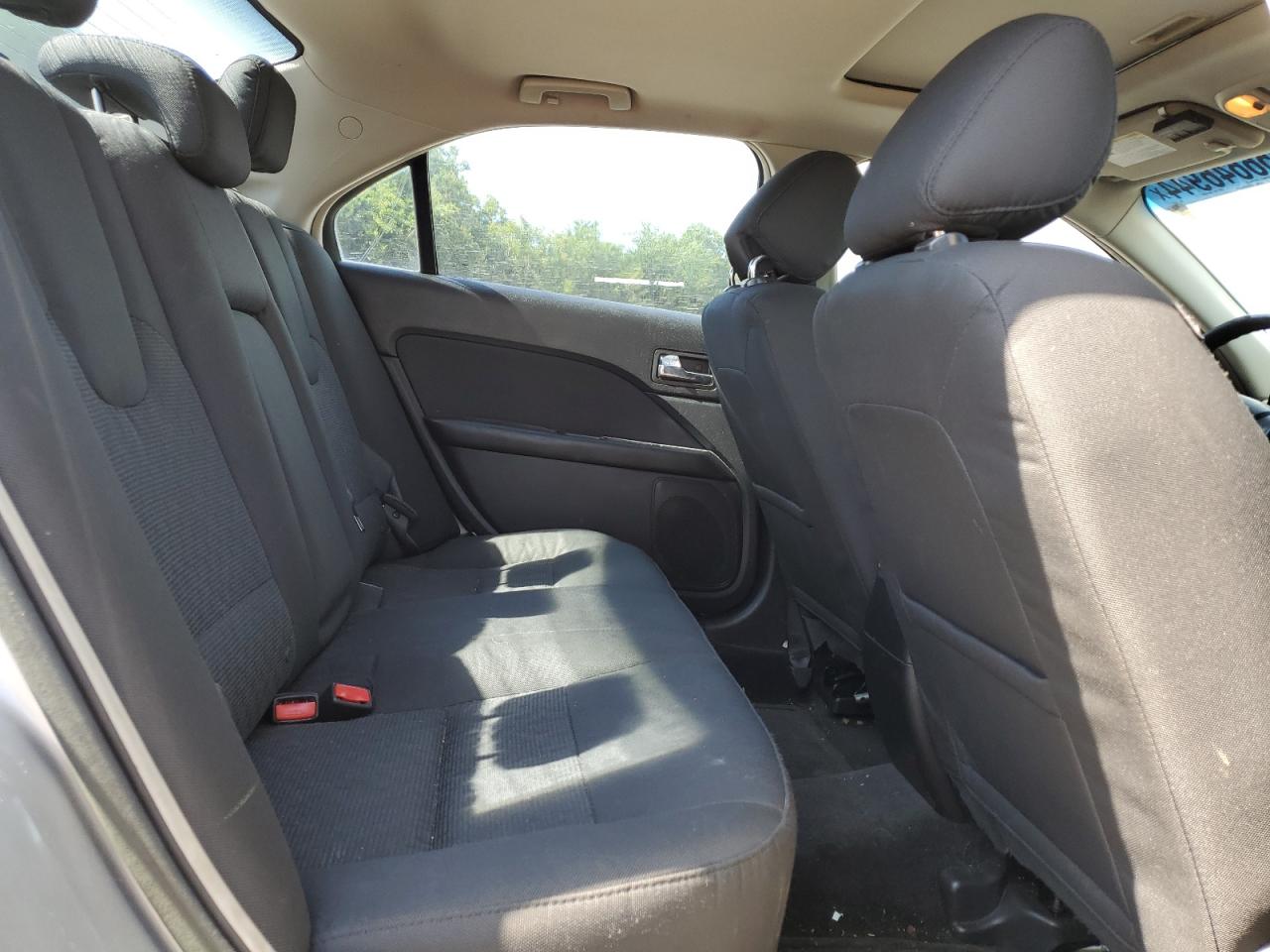 3FAHP0HA4CR413657 2012 Ford Fusion Se